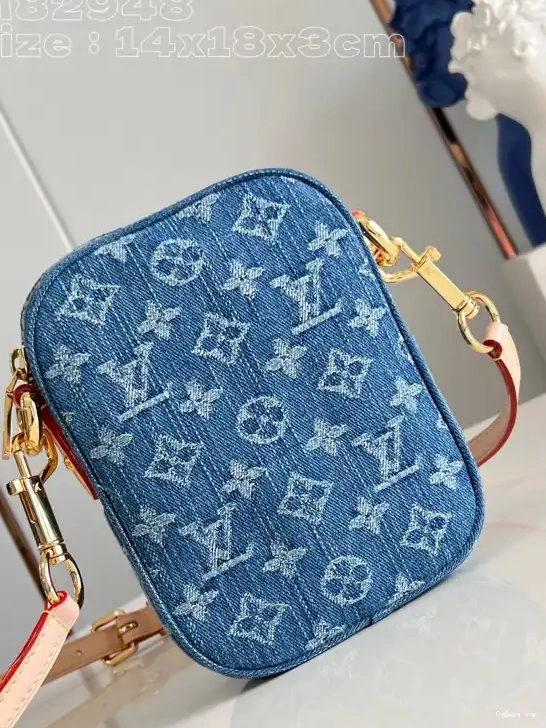 LOUIS Fairfax VUITTON Pochette 0502